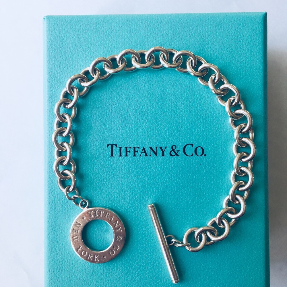 Tiffany & Co. Toggle bracelet